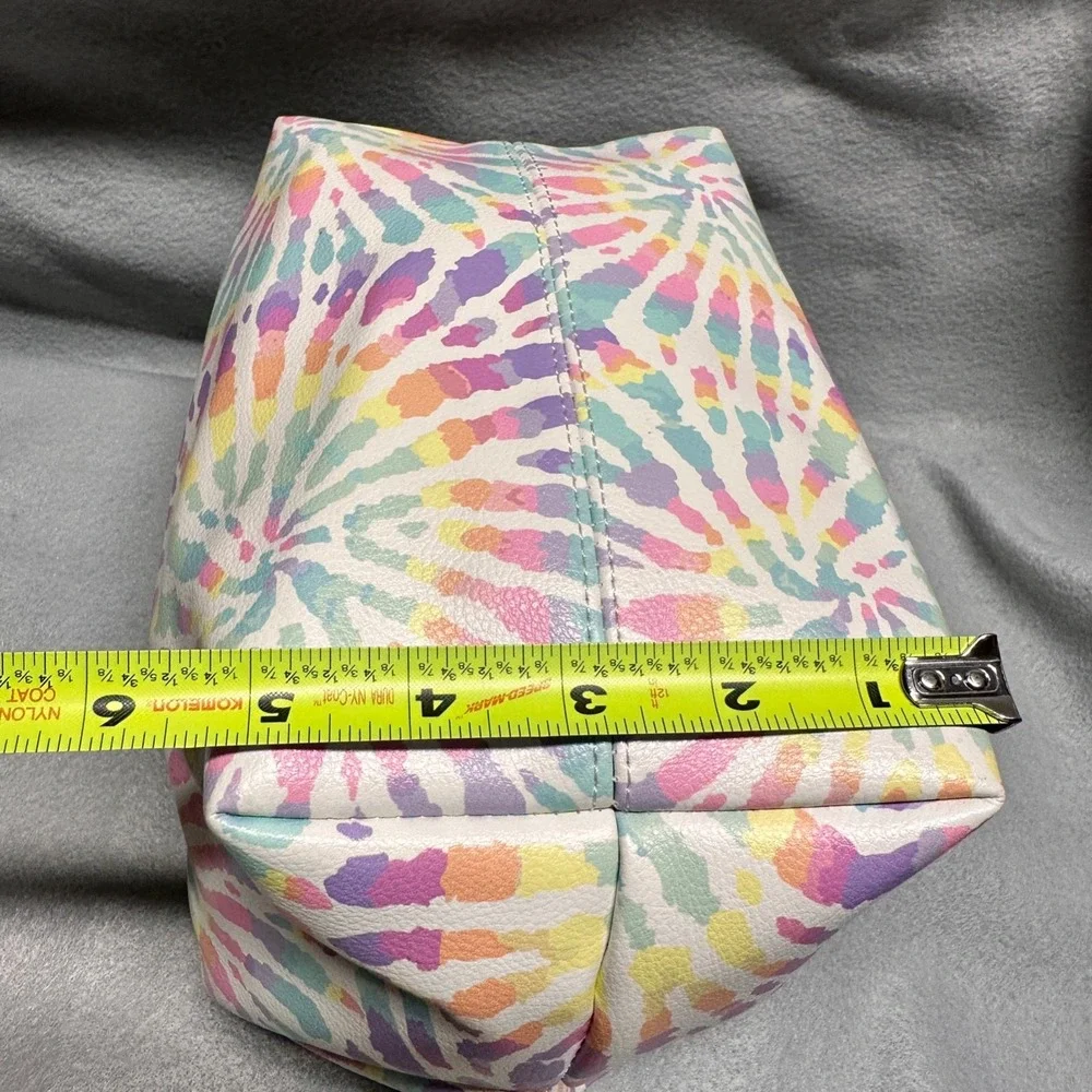 Betsey Johnson Tie Dye Cosmetic Makeup Loaf Bag Travel